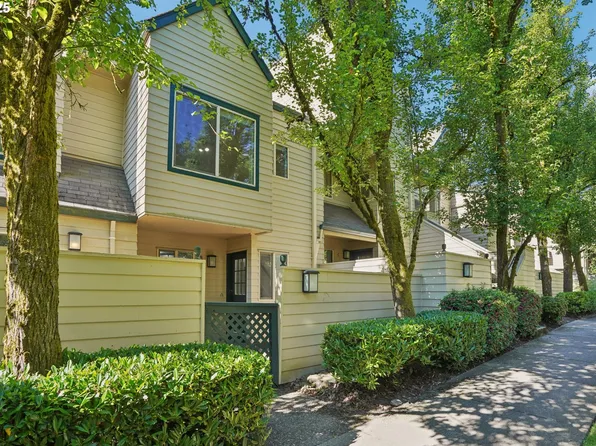 2775 NW Upshur St APT B, Portland, OR 97210