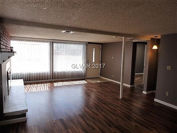 5th image of 1614 Eastwood Dr