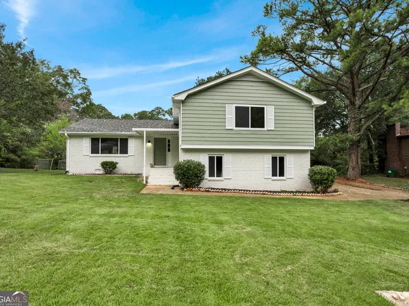 556 Greenview Ave SE, Conyers, GA 30094