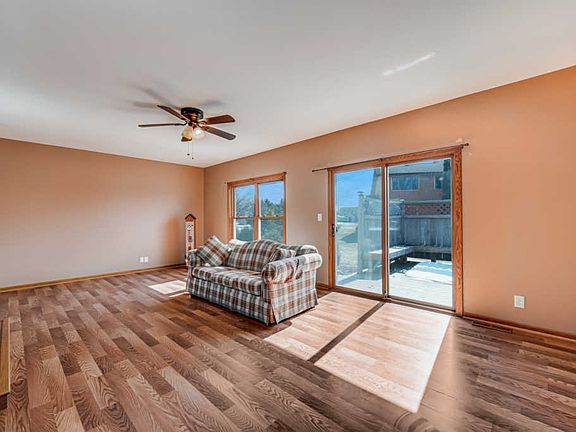 5th image of 17744 S Foxboro Ln