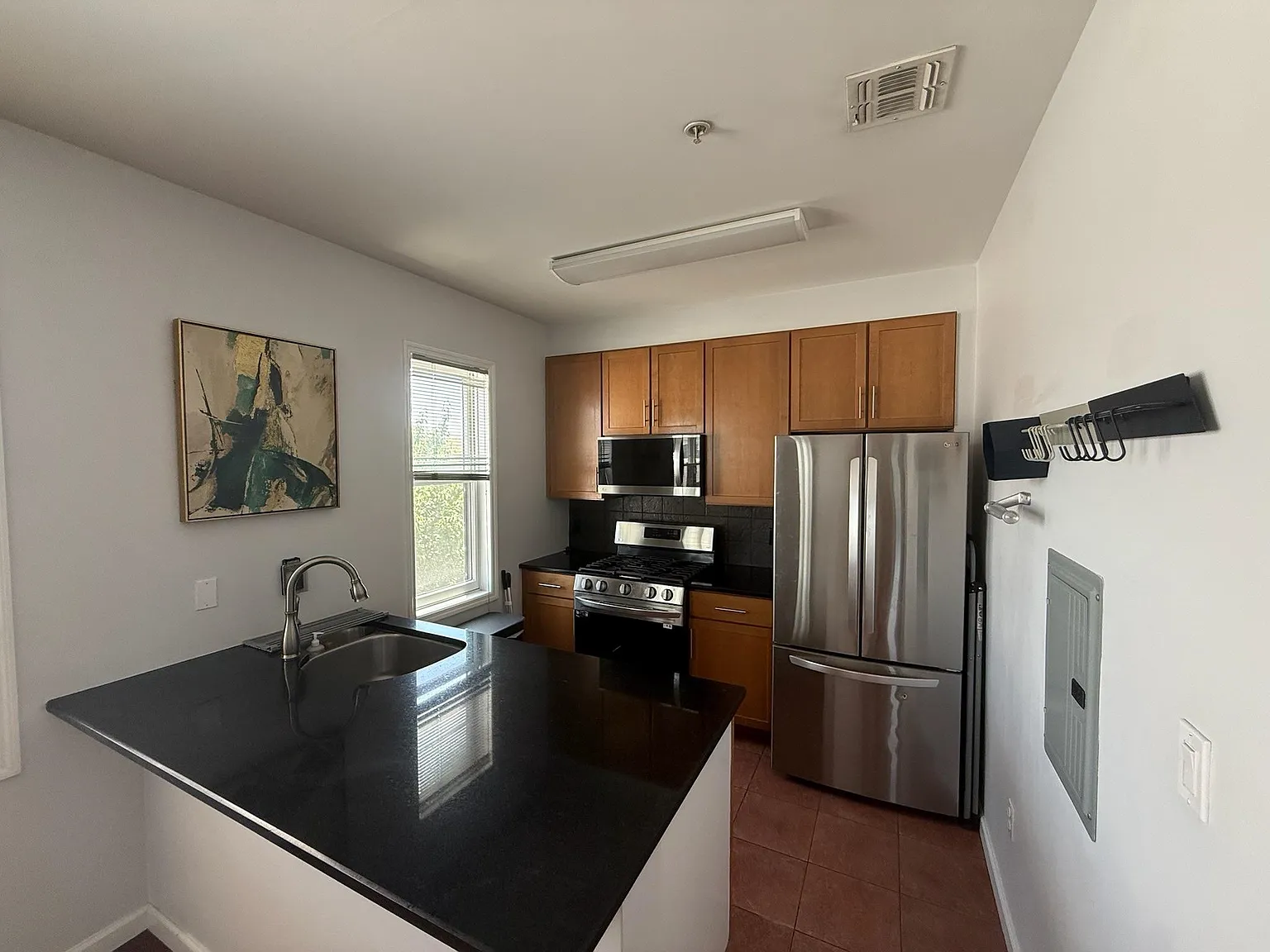 2 bed, 2.0 bath, $3,150 — Photo 1