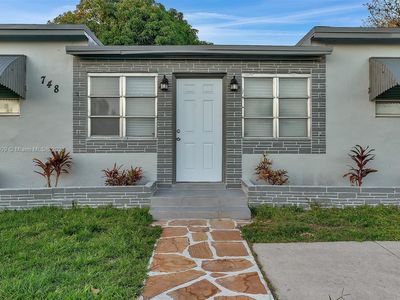 748 NW 3rd Ct, Hallandale Beach, FL, 33009