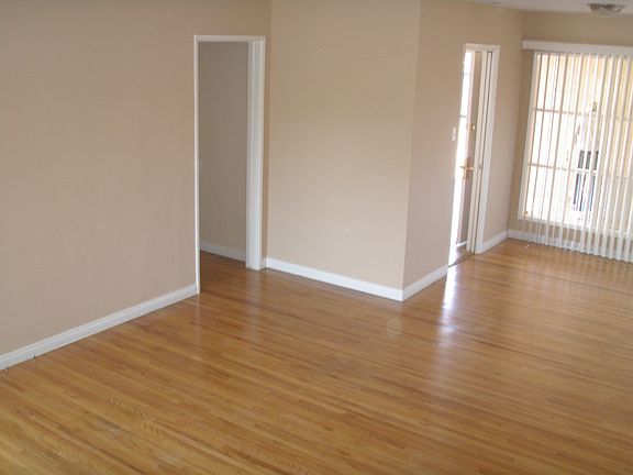 2nd image of 6200 Coldwater Canyon Ave