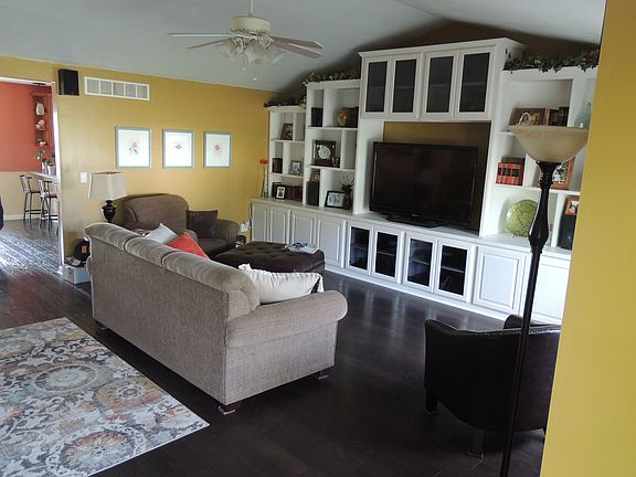 2nd image of 1213 Michele Dr
