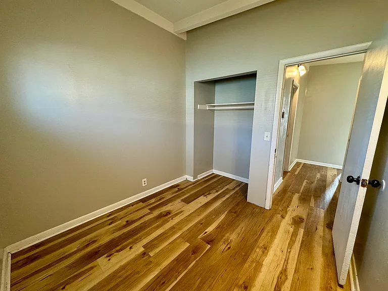 6552 Lafayette Ave — Photo 8