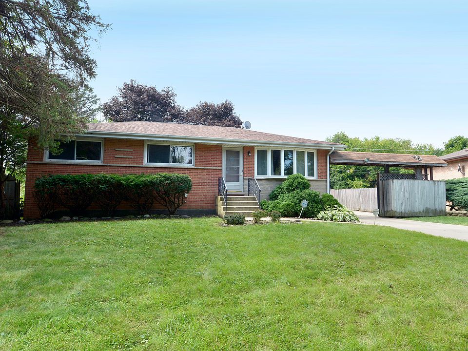 1st image of 1766 N Laurel Dr