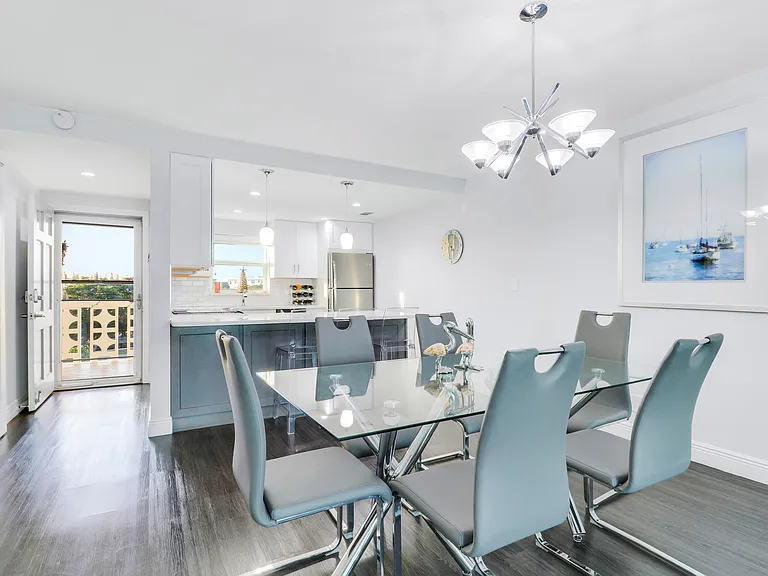 52 Yacht Club Dr #402 — Photo 10
