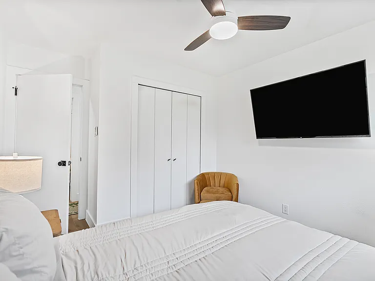 10803 Burnwood Dr — Photo 70