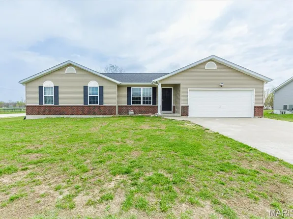 90 Willow Springs Dr, Moscow Mills, MO 63362