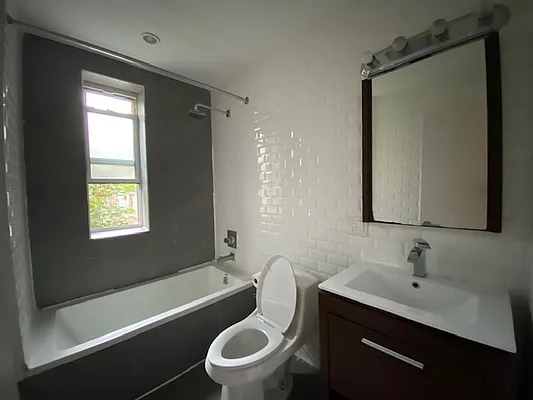 Rented by Simply Brooklyn Realty Inc | media 5