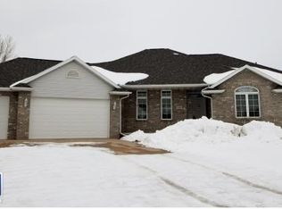 4514 Night Sky Ct, Appleton, WI 54913