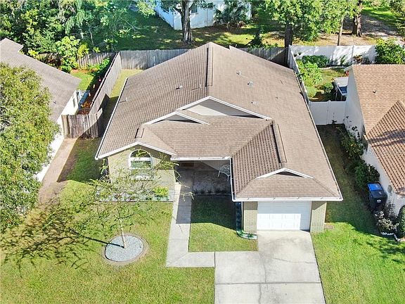 3rd image of 12848 Coverdale Dr