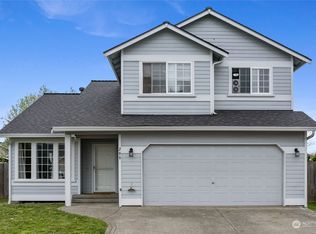 209 Orting Ave NW, Orting, WA 98360