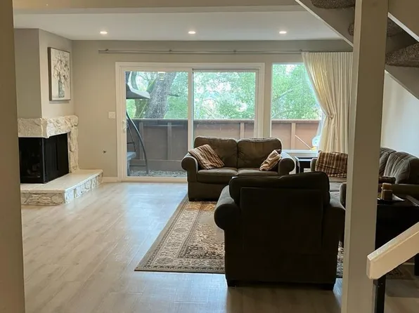 6 Park Crest Court #B, Novato, CA 94947