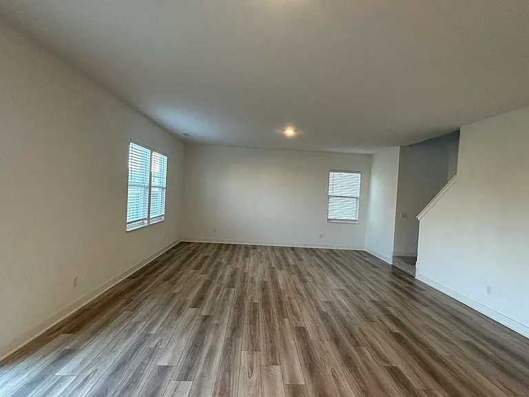 6941 Teder Creek Ln — Photo 11