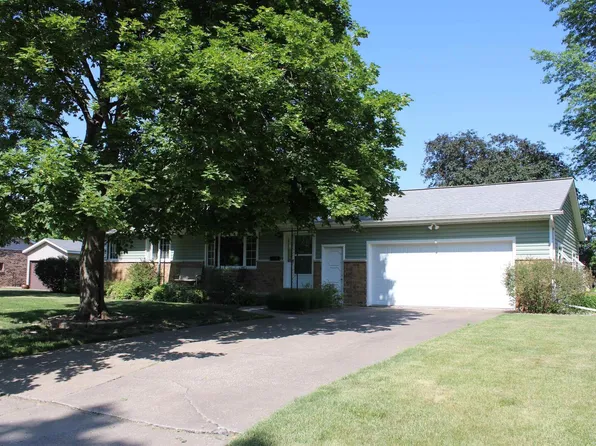 11711 6th St, Milan, IL 61264