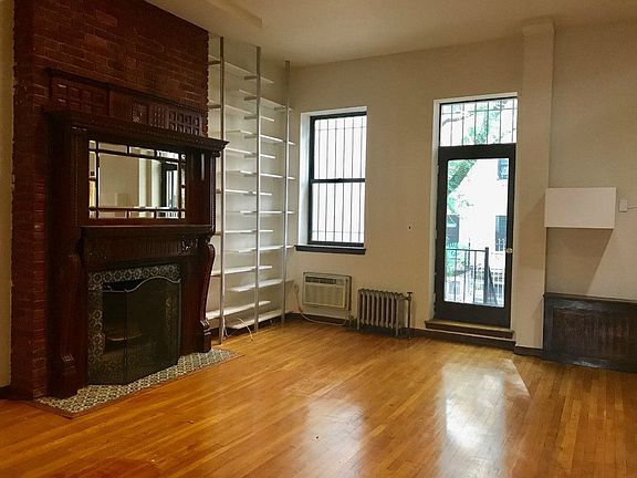 2nd image of 117 W 92nd St APT 2A