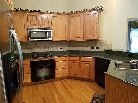 4th image of 789 N Virn Allen Ct