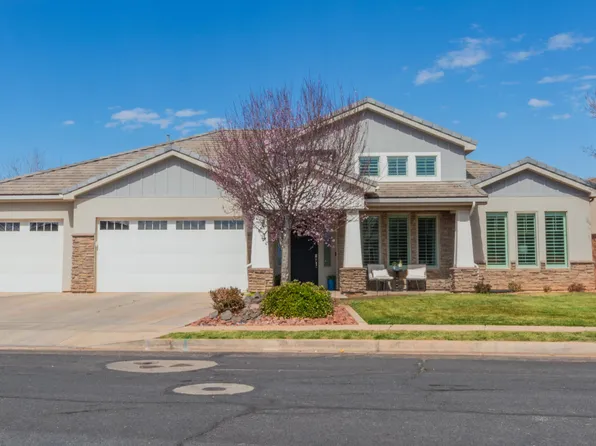 152 W Sage Ln, Washington, UT 84780