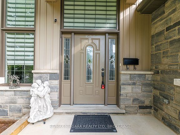 2nd image of 7653 Mulhern St
