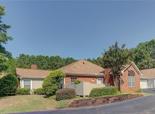3752 Vineyards Lake Cir NW #U-7, Kennesaw, GA 30144