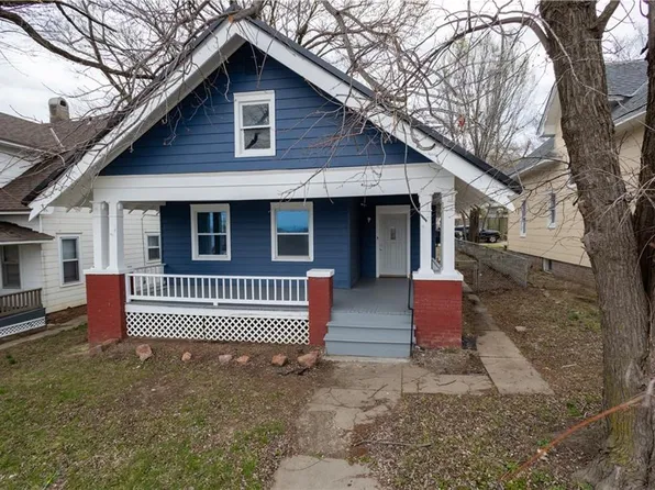 3915 King Hill Ave, Saint Joseph, MO 64504