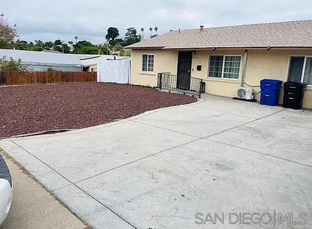 8044 Solana St — Photo 29