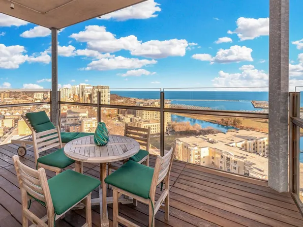 1313 North Franklin PLACE #1405, Milwaukee, WI 53202