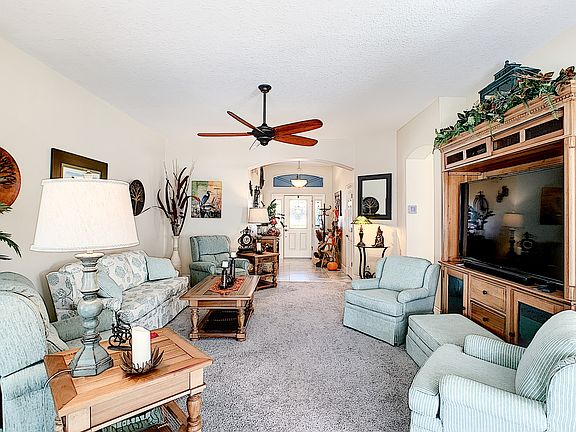 4th image of 1632 Quaker Ct