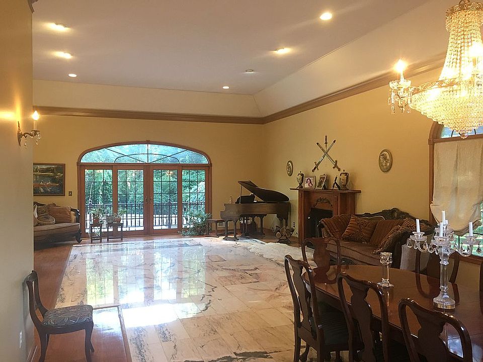 1st image of 1319 Vincenzo Dr