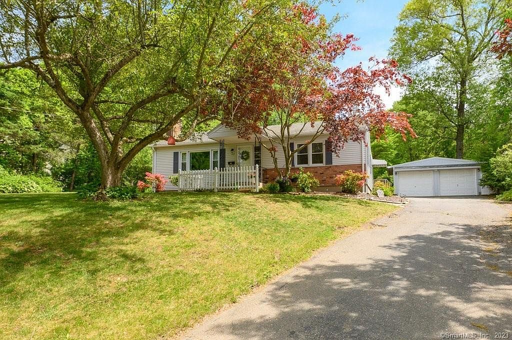 101 ster St, Unionville, CT 06085 Zillow