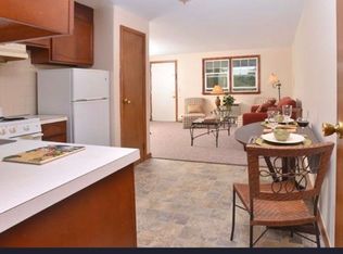 1139 Thorndike St #2, Palmer, MA 01069