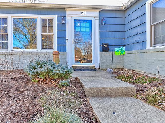 2nd image of 129 Forest Ave