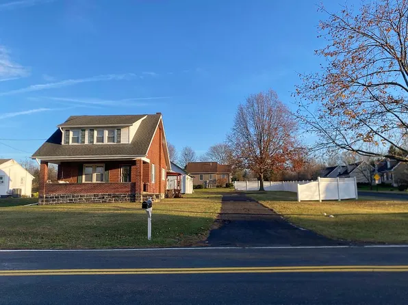 109 Deep Run Rd, Dublin, PA 18917