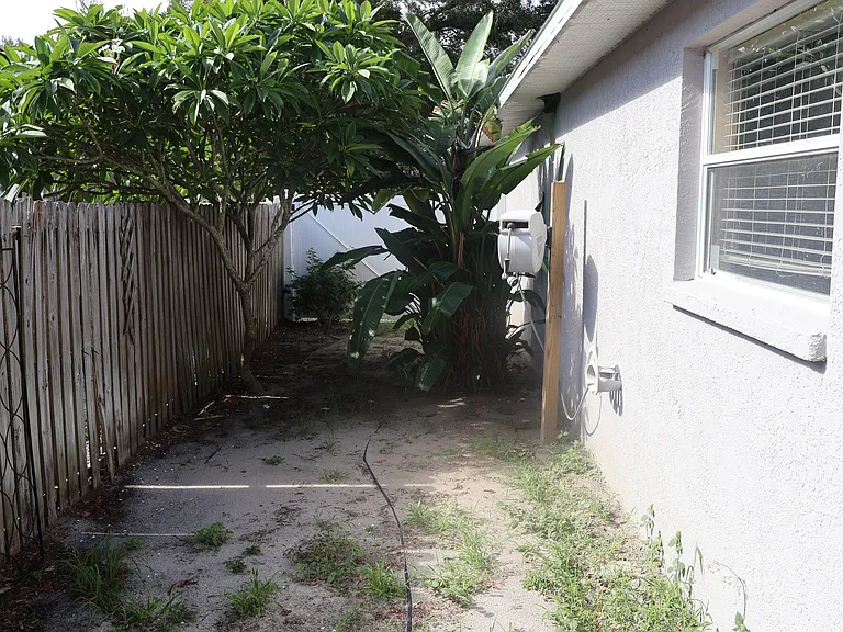 3311 W Marcum St — Photo 44