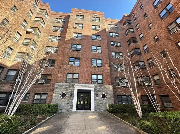 465 E Lincoln Avenue E #312, Mount Vernon, NY 10552
