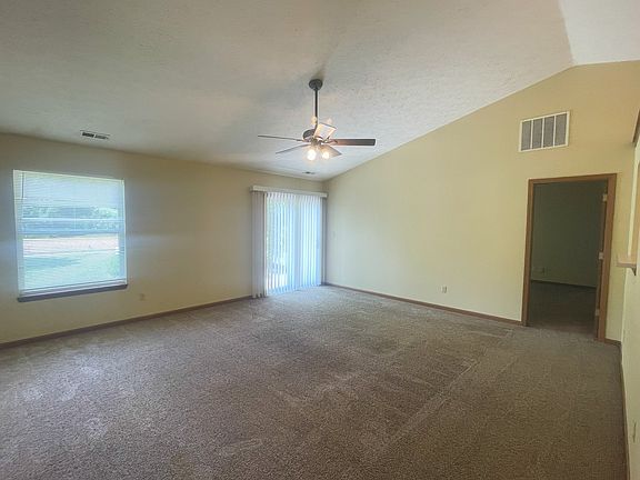 5th image of 1804 Claybrook Ct