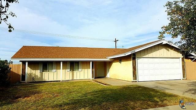 1st image of 2028 Woodside Dr