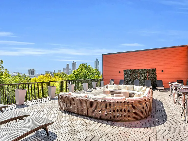 525 Parkway Dr NE #417 — Photo 28