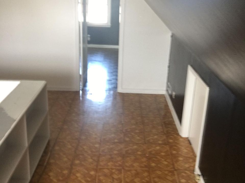 1st image of 270-05 79th Ave