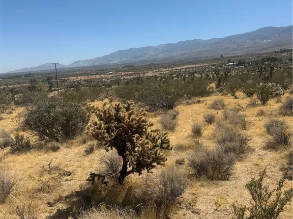 2 Horizon St, Lucerne Valley, CA 92356