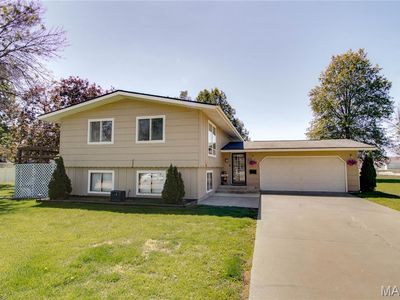 128 Rosewood Dr, Jerseyville, IL, 62052