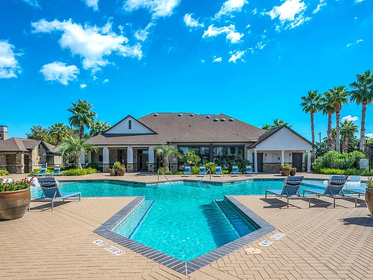 Grand Villas at Tuscan Lakes — Photo 31