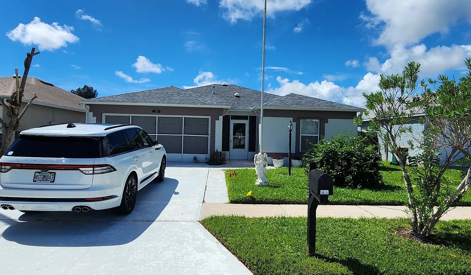 Single Family Home — Photo 1