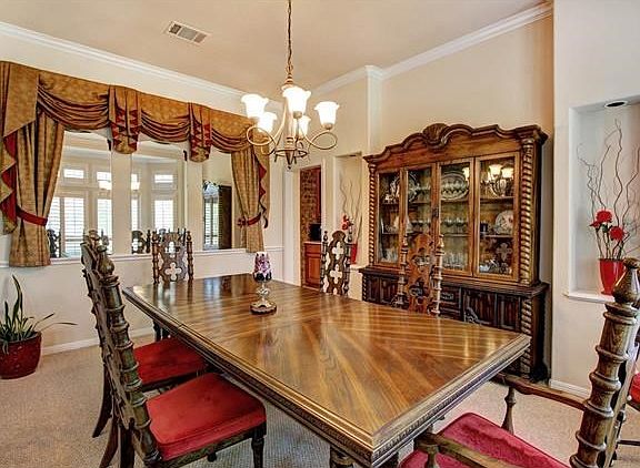 4th image of 21 Lovegrass Ln