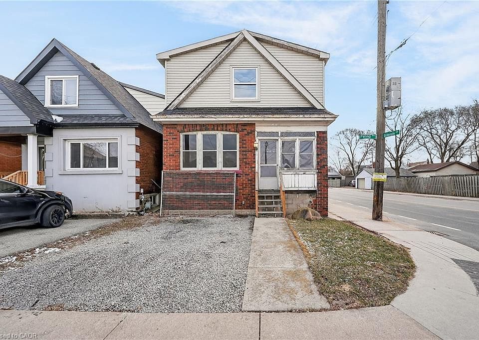 1st image of 240 Paling Ave