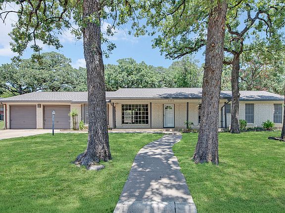 3rd image of 3505 Oak Haven Dr