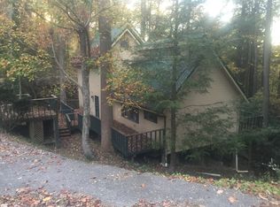 707 Laurel Ln SE, Norton, VA 24273