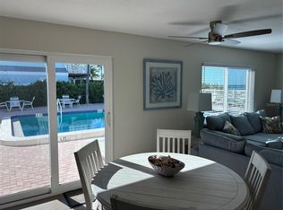3013 Avenue F #D5, Holmes Beach, FL 34217