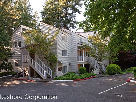 3rd image of 11318 NE 67th St #10380553